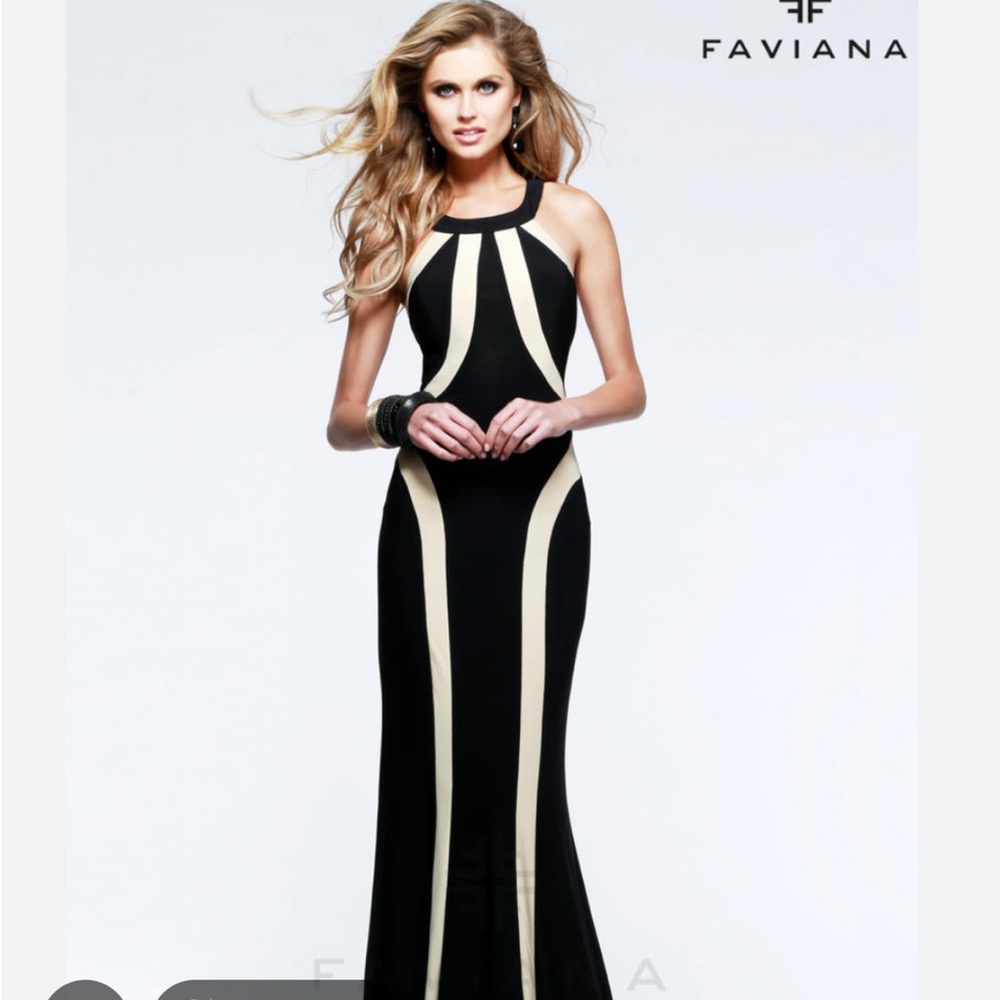 Faviana long Black & White/cream Geometric Maxi Dress